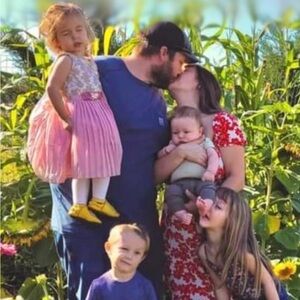 Meet your Posher, Robyn